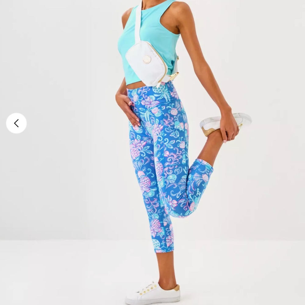 Lilly Pulitzer UPF 50+ Luxletic 21" Weekender High Rise Crop Legging SZ Small
